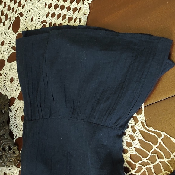 Crown & Ivy Curvy Cotton Gauze Embroidered Bell Sleeves Bohemian Blouse - Picture 8 of 9